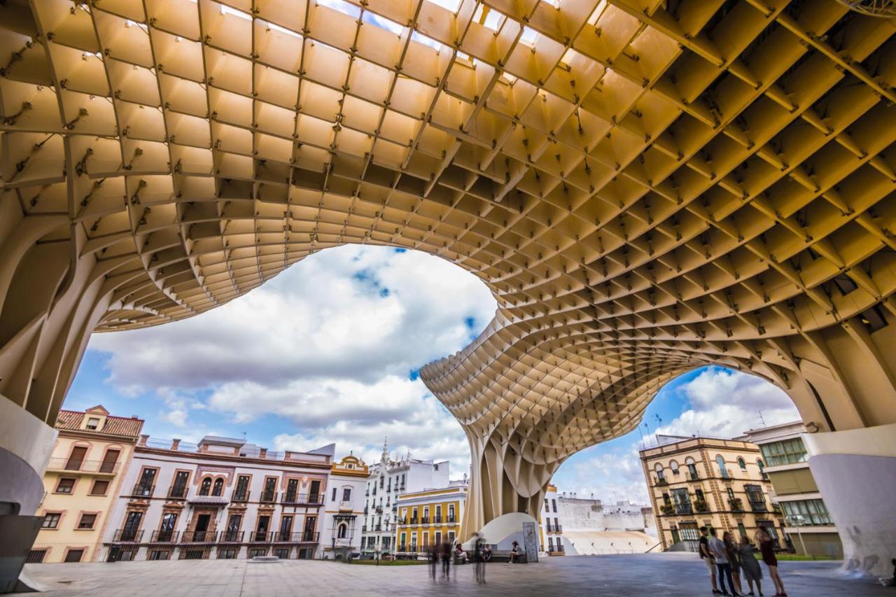 Froilan City Walls By Valcambre Sevilla Buitenkant foto