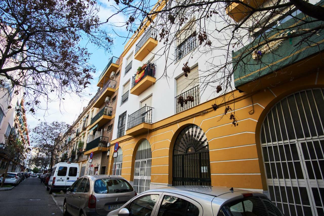 Froilan City Walls By Valcambre Sevilla Buitenkant foto